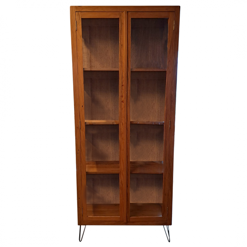 cristaleira-pes-ferro